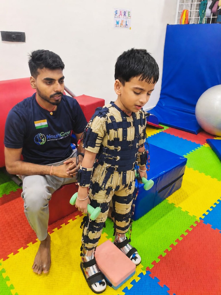 NeuroSuit therapy at NeuroGrow